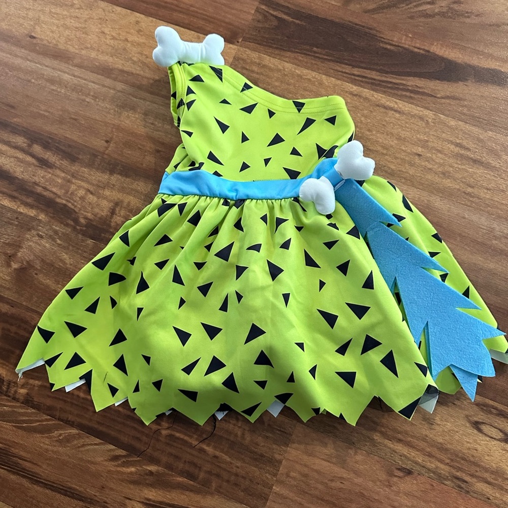 Toddler Pebbles (Flintstone) Halloween costume !